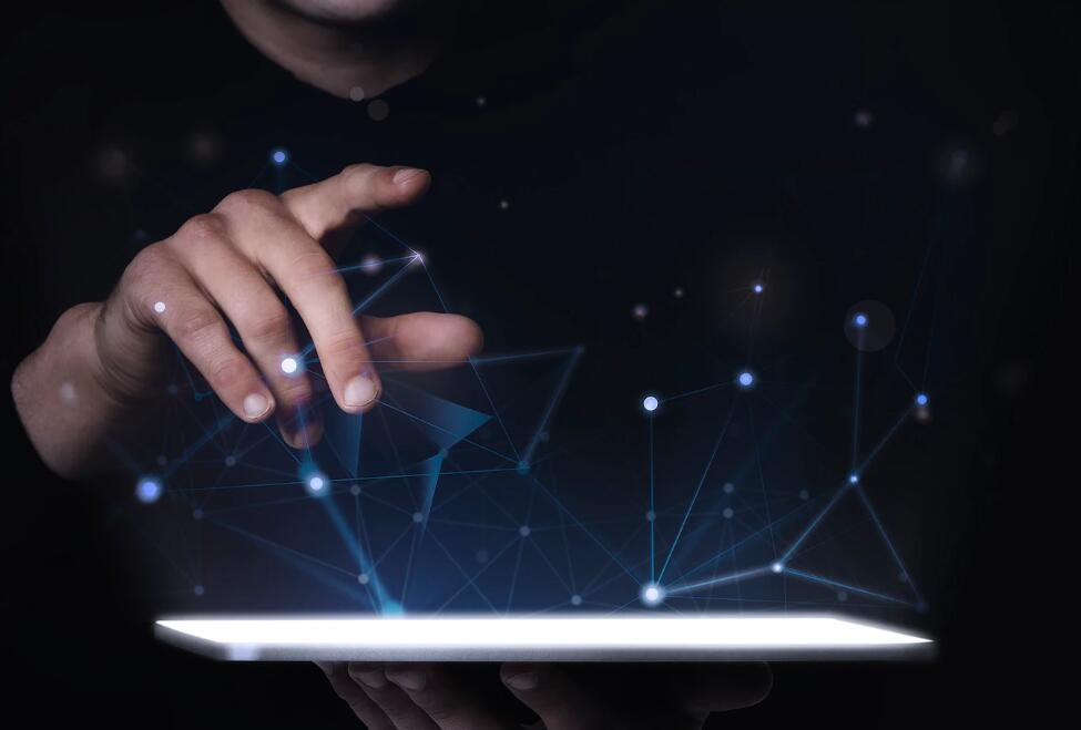 荣威油电混动的怎么样 荣威550汽车怎么样